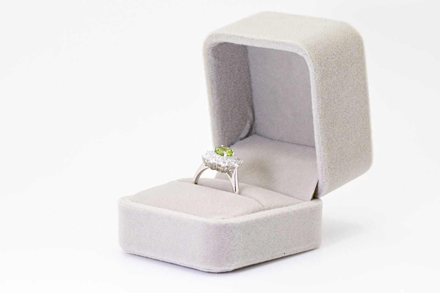 Natural Peridot Sunflower Ring, Green Color, S925 Sterling Silver, Birthday Gift, Mother’s Day Gift, Anniversary Gift, Xmas Gift for her