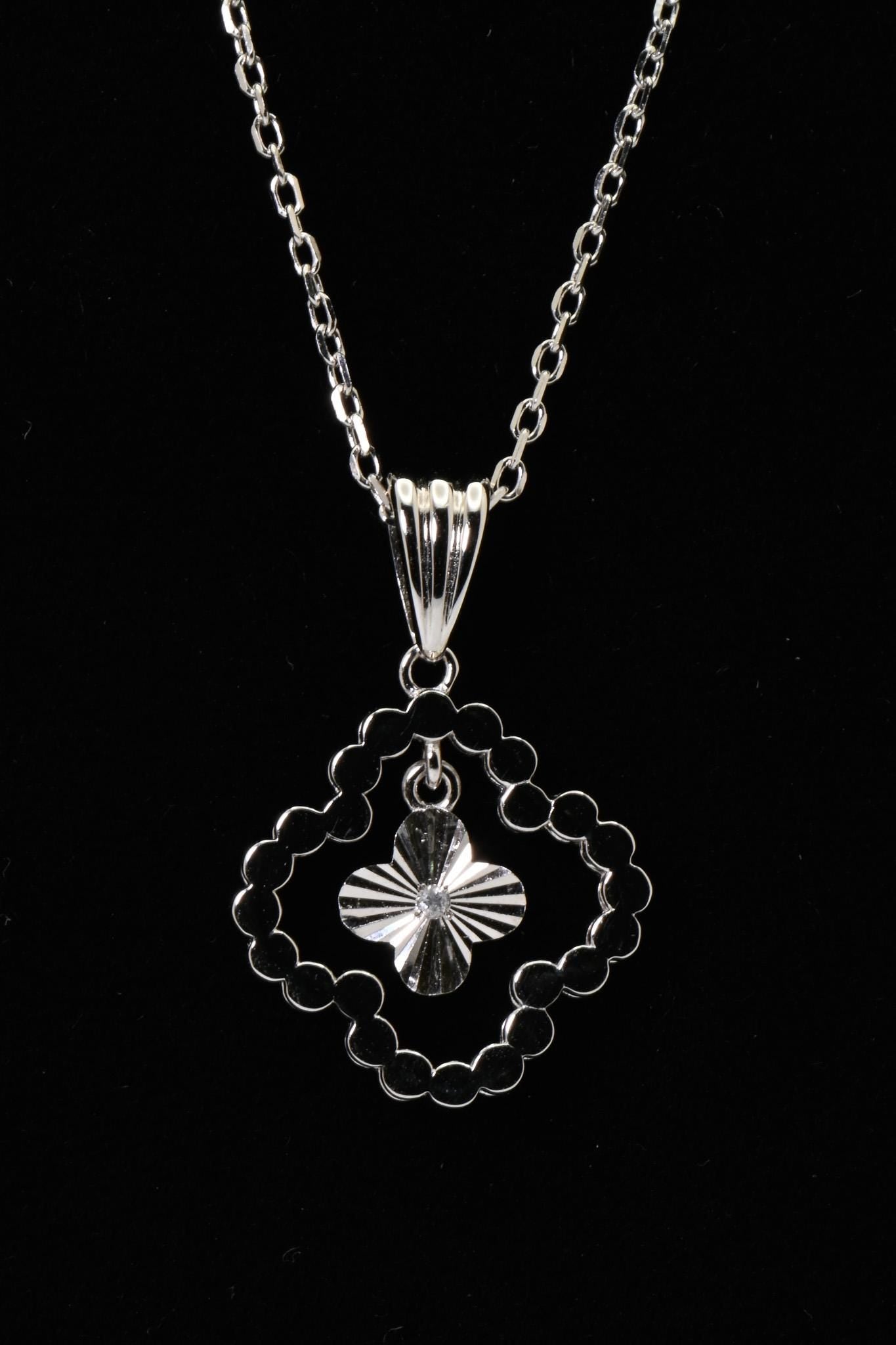 Lucky Four-Leaf Clover, with Diamond, Color D, VVS, 925 Silver, Necklace Pendant, Birthday, Anniversary, and Christmas Gift Jewelry for Her